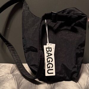 Baggu Small Nylon Sling bag